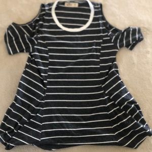 Hollister off the shoulder Top